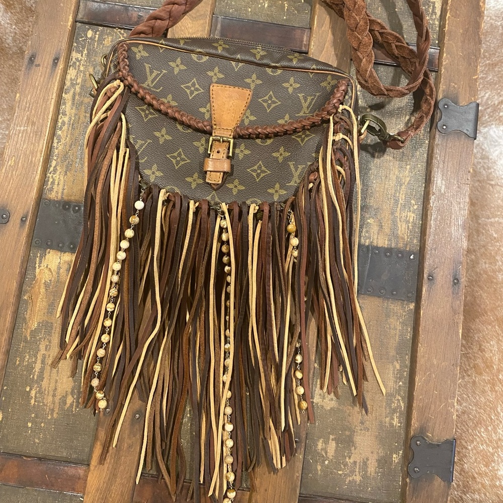 LV VINTAGE BOHO BAG